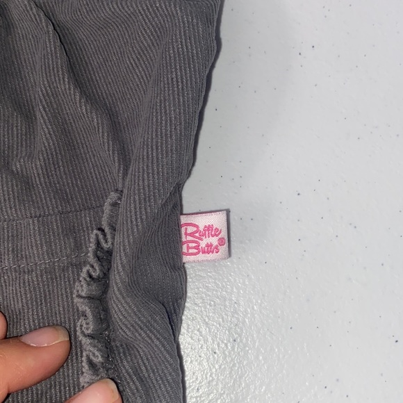 Ruffle Butts Baby Girl Gray Corduroy Pants Overalls Size 6-12 Months - Picture 6 of 7